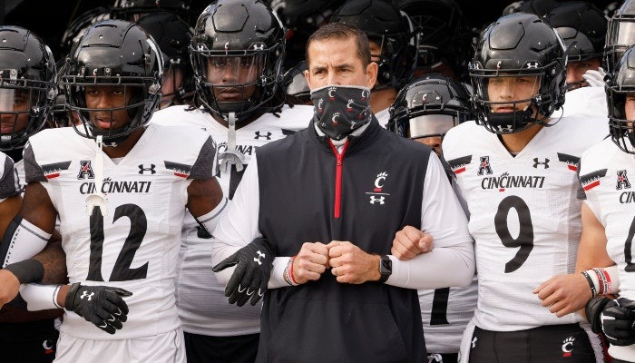 2022 Cincinnati Bearcats Win Total Odds and Picks