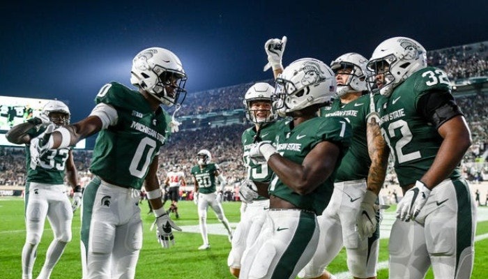 2022 Michigan State Spartans Win Total Odds and Picks