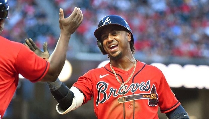 mlb props picks august 11