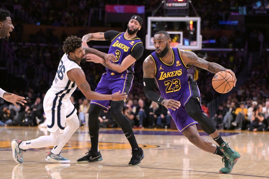 After halting skid, Lakers out to build momentum vs. Raptors ...