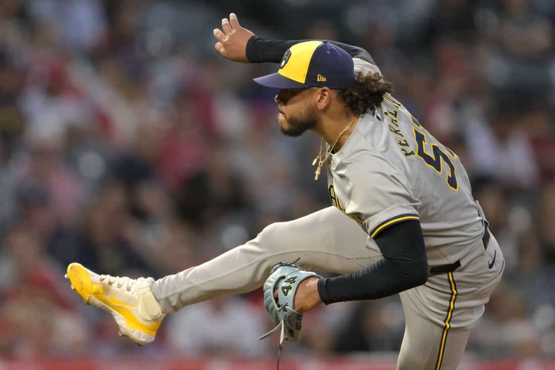 baseball player pitching