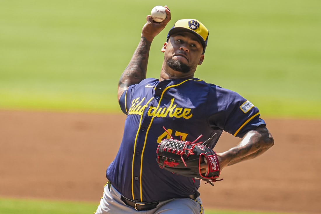 St. Louis Cardinals vs Milwaukee Brewers