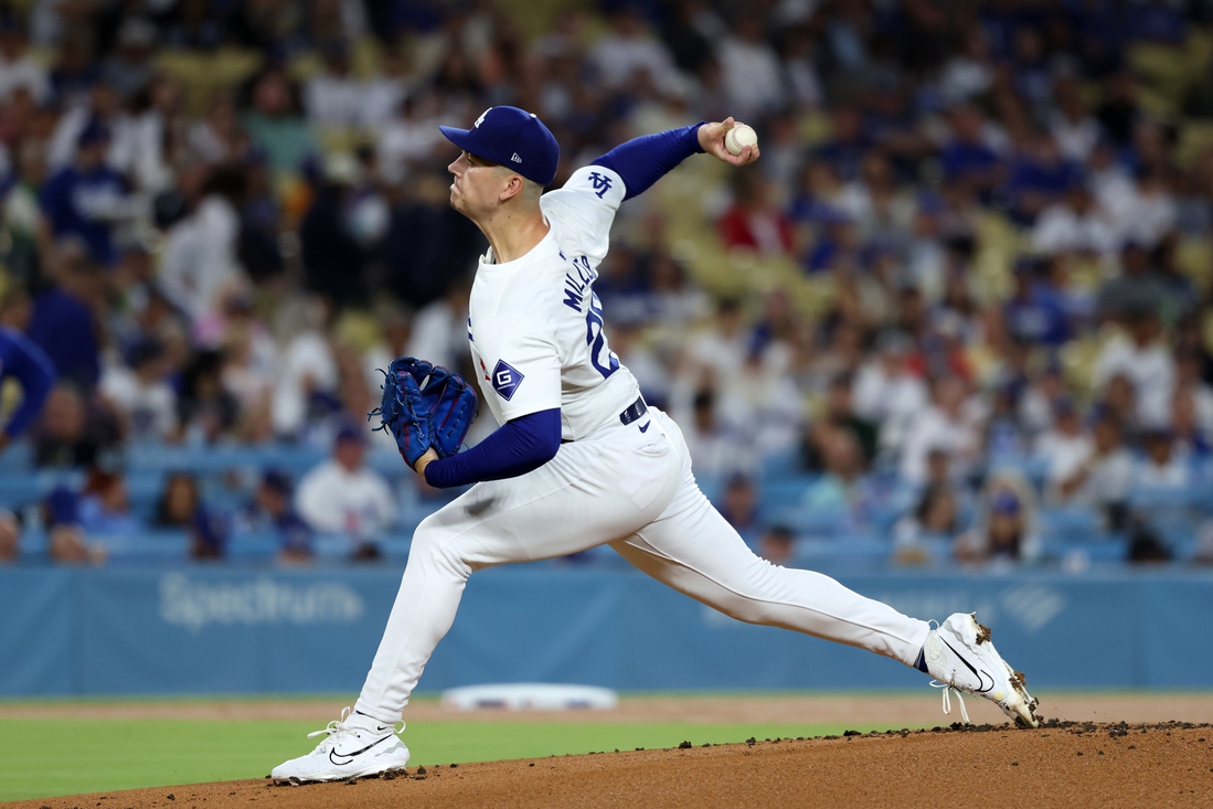 Miami Marlins vs La Dodgers Dodgers Picks and Predictions September 17th 2024