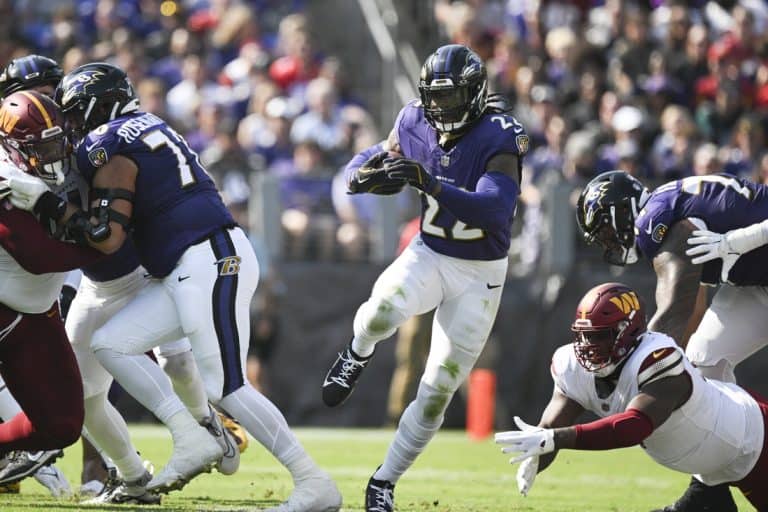 Ravens Vs Buccaneers High Scoring Monday Night Showdown With Playoff