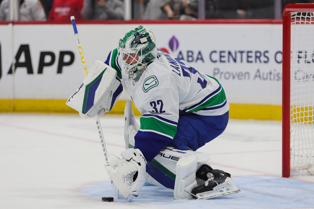 Chicago Blackhawks vs Vancouver Canucks Picks and Predictions October 22nd 2024