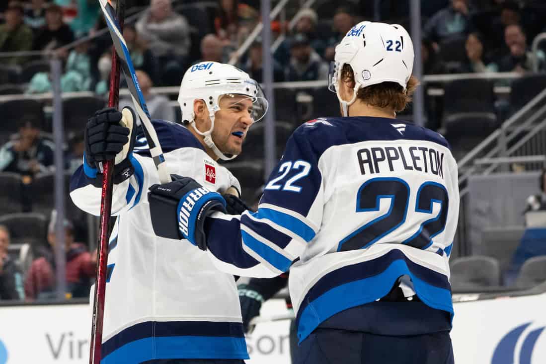 Jets player Celebrating