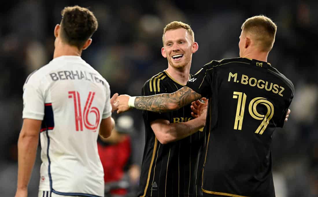 LAFC Player Fighting