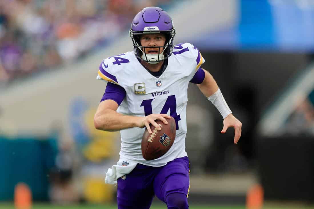 Sam Darnold Holding the ball