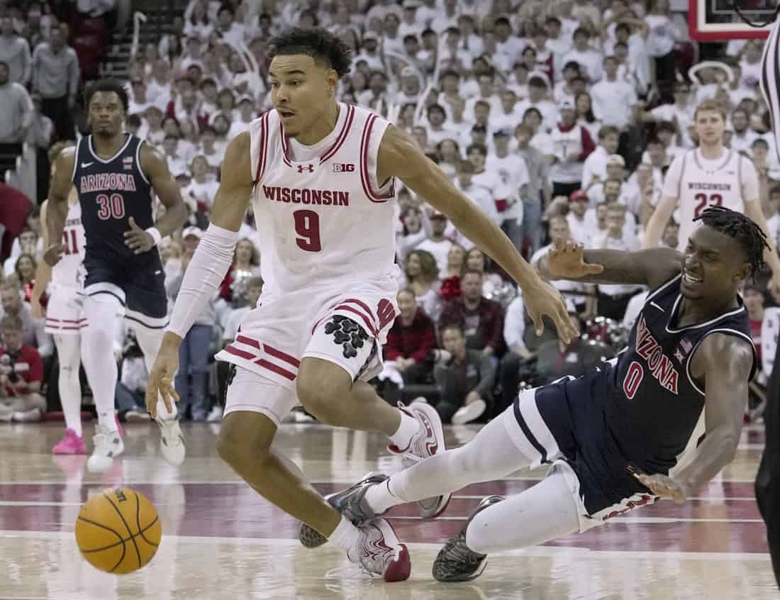 Wisconsin Badgers vs Chicago State Cougars Picks and Predictions November 30th 2024