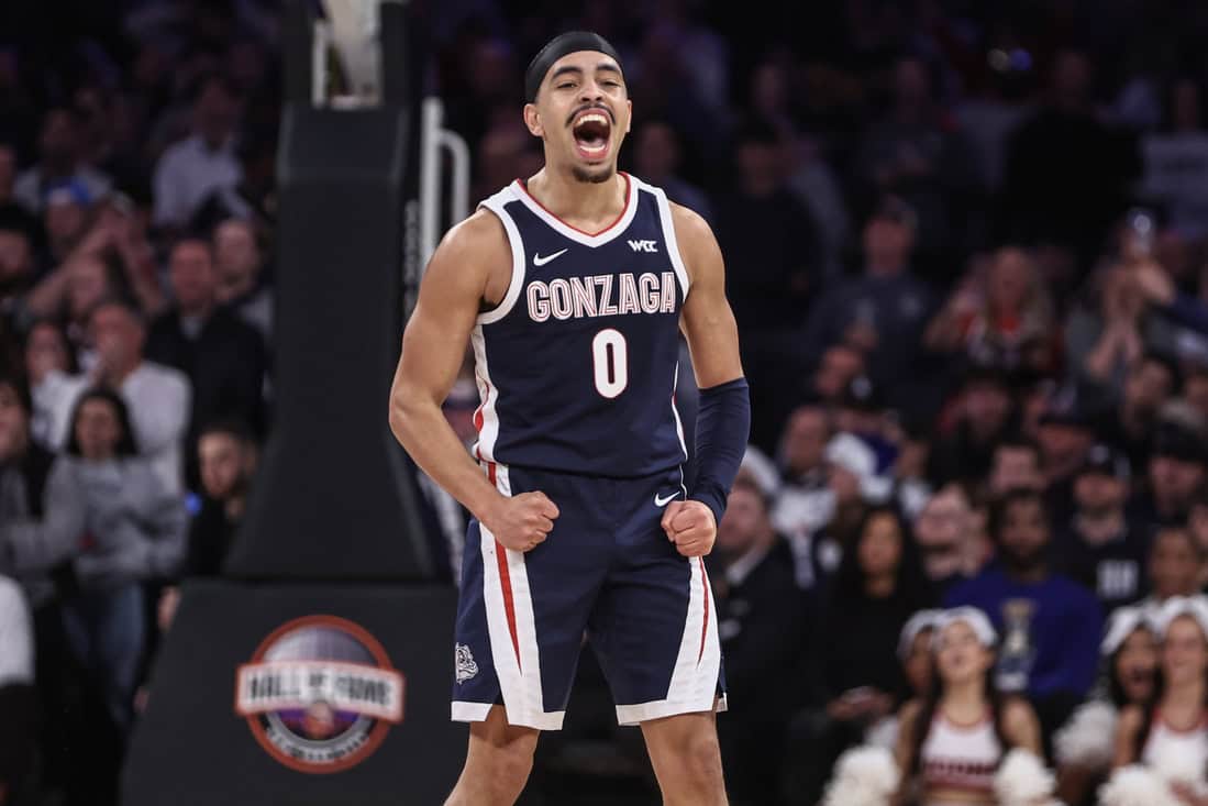 Gonzaga player celebrating