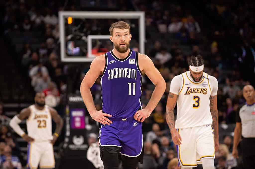 Los Angeles Lakers vs Sacramento Kings Picks and Predictions December